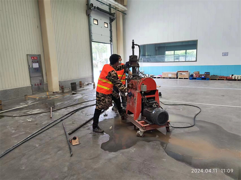 澧县厂房地面下沉塌陷注浆加固施工